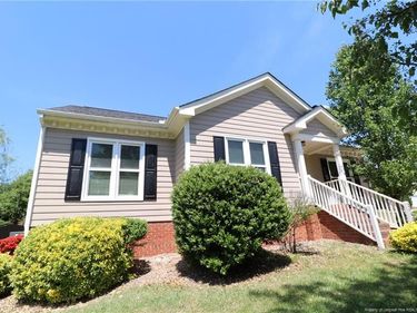 2002 Keokuk Court, Apex, NC 27523