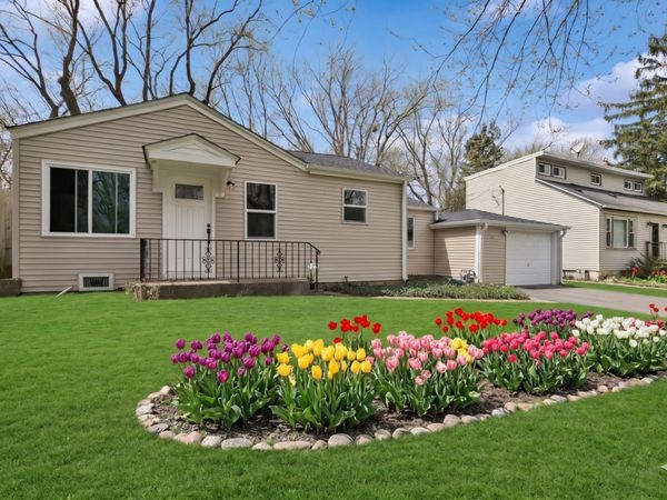 36912 N Lawrence Drive, Lake Villa, IL 60046