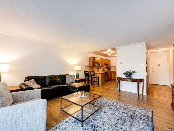 635 S Alton Way , Unit 10A, Denver, CO 80247