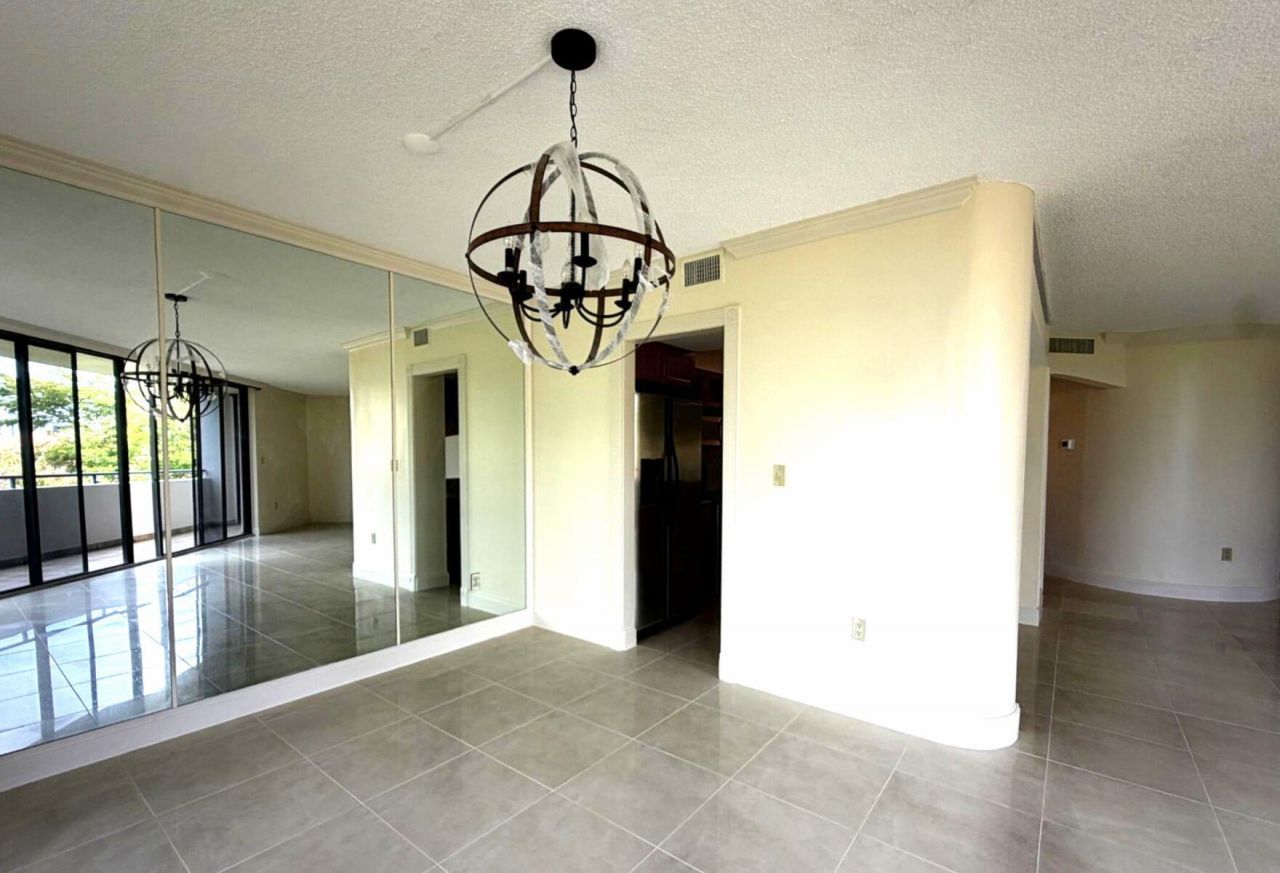 21085 NE 34th Avenue, Unit 404-1, Aventura, FL 33180 Photo