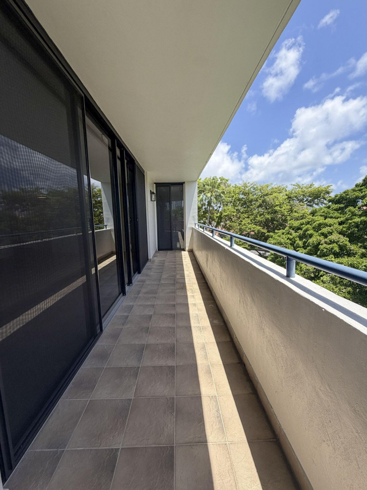 21085 NE 34th Avenue, Unit 404-1, Aventura, FL 33180 Photo