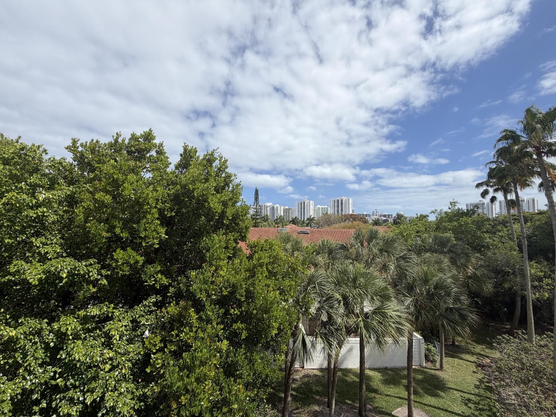 21085 NE 34th Avenue, Unit 404-1, Aventura, FL 33180 Photo