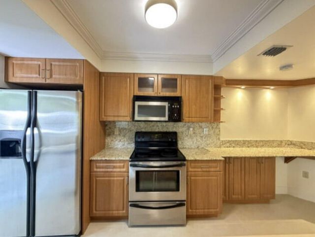 21085 NE 34th Avenue, Unit 404-1, Aventura, FL 33180 Photo