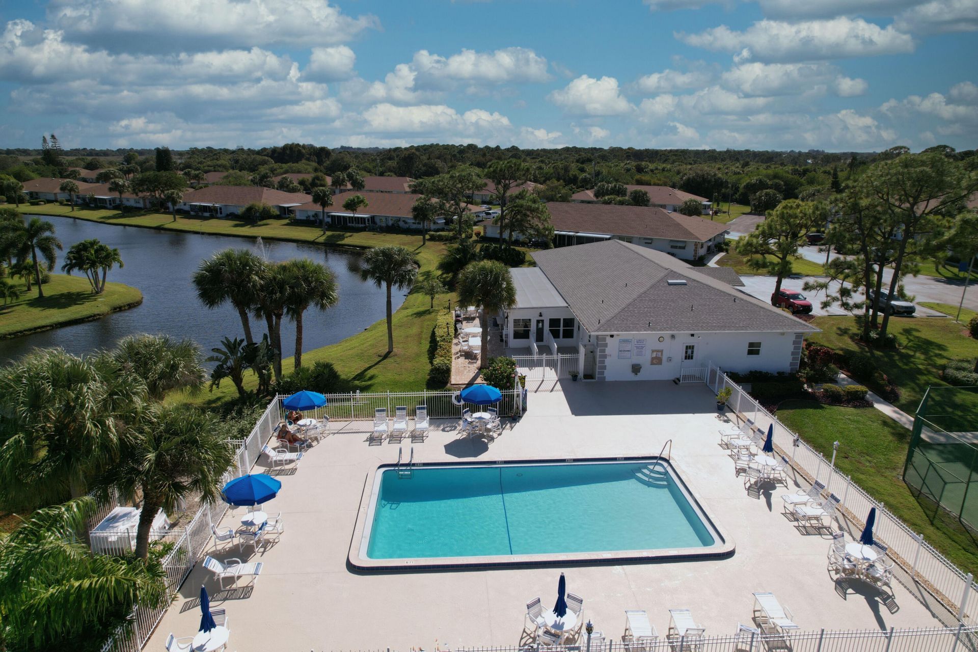 1217 S Lakes End Drive, Unit 1, Fort Pierce, FL 34982 Photo