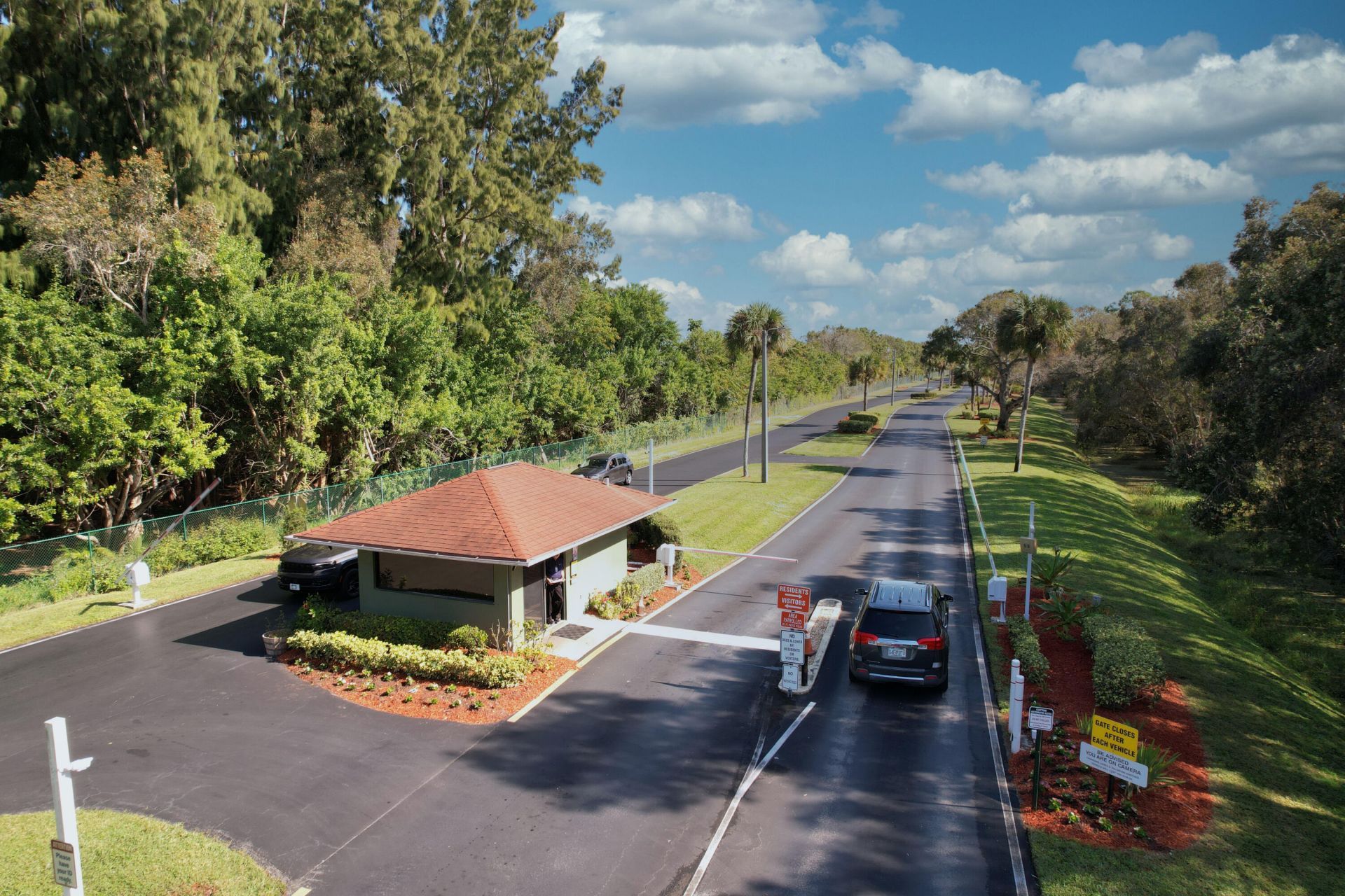 1217 S Lakes End Drive, Unit 1, Fort Pierce, FL 34982 Photo