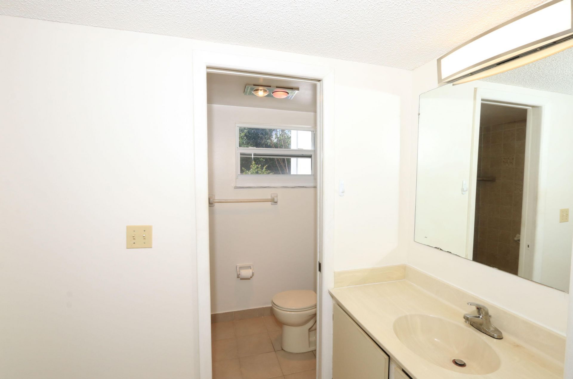 1217 S Lakes End Drive, Unit 1, Fort Pierce, FL 34982 Photo