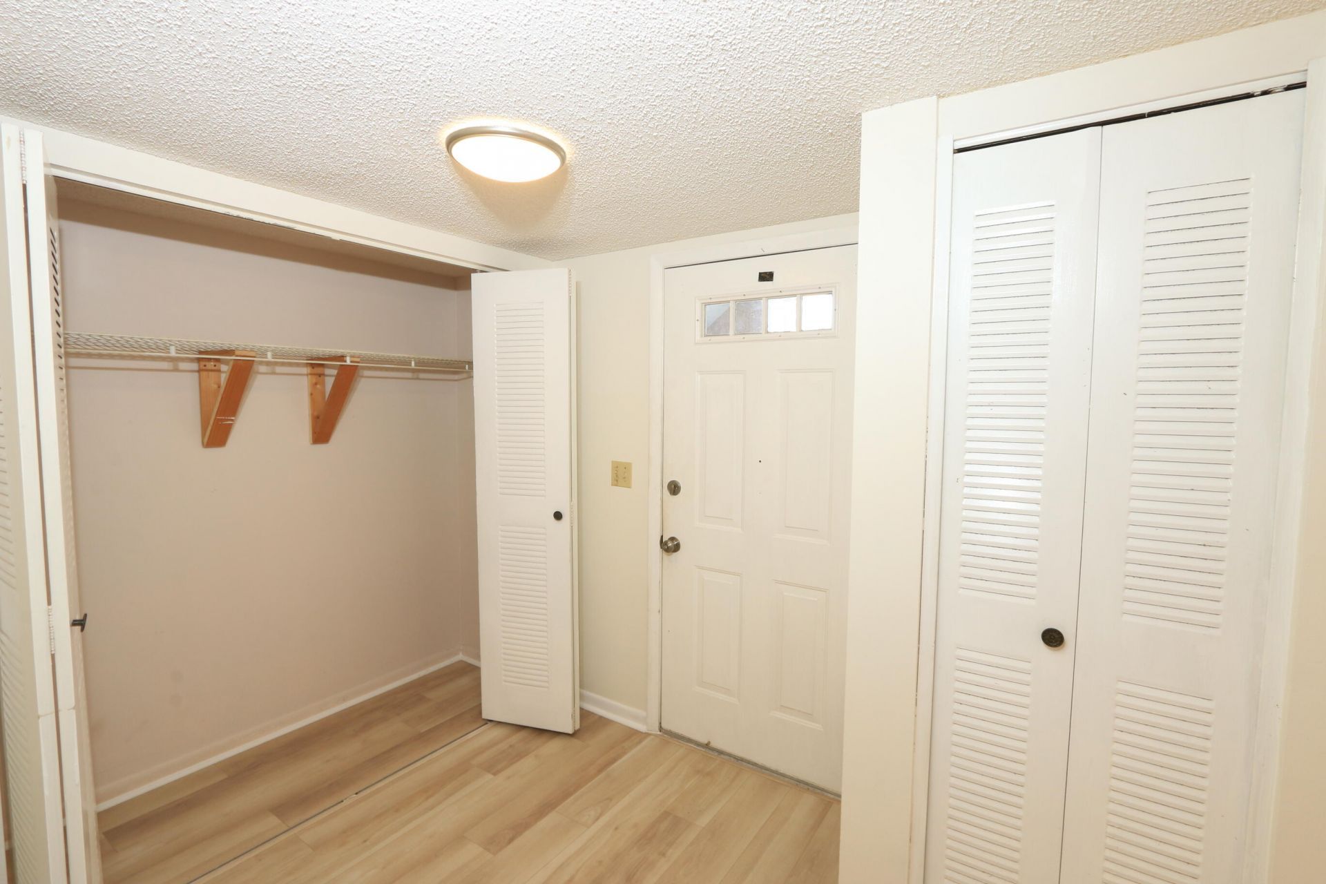 1217 S Lakes End Drive, Unit 1, Fort Pierce, FL 34982 Photo