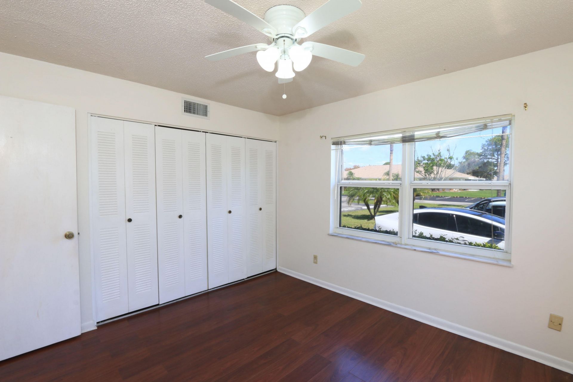 1217 S Lakes End Drive, Unit 1, Fort Pierce, FL 34982 Photo