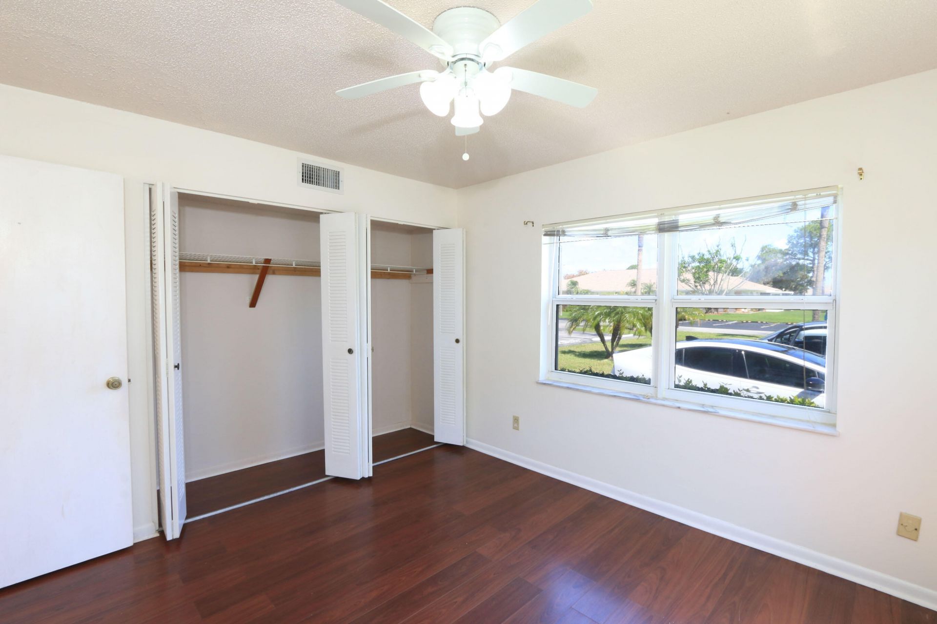 1217 S Lakes End Drive, Unit 1, Fort Pierce, FL 34982 Photo