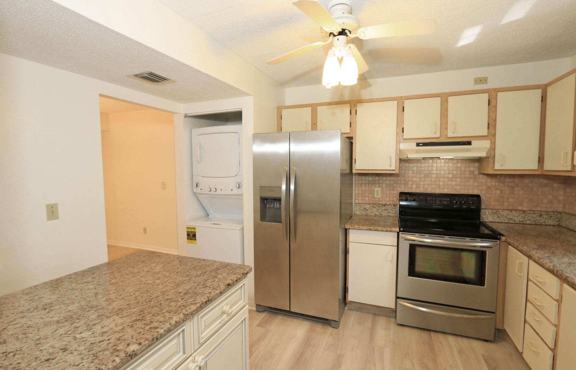 1217 S Lakes End Drive, Unit 1, Fort Pierce, FL 34982 Photo