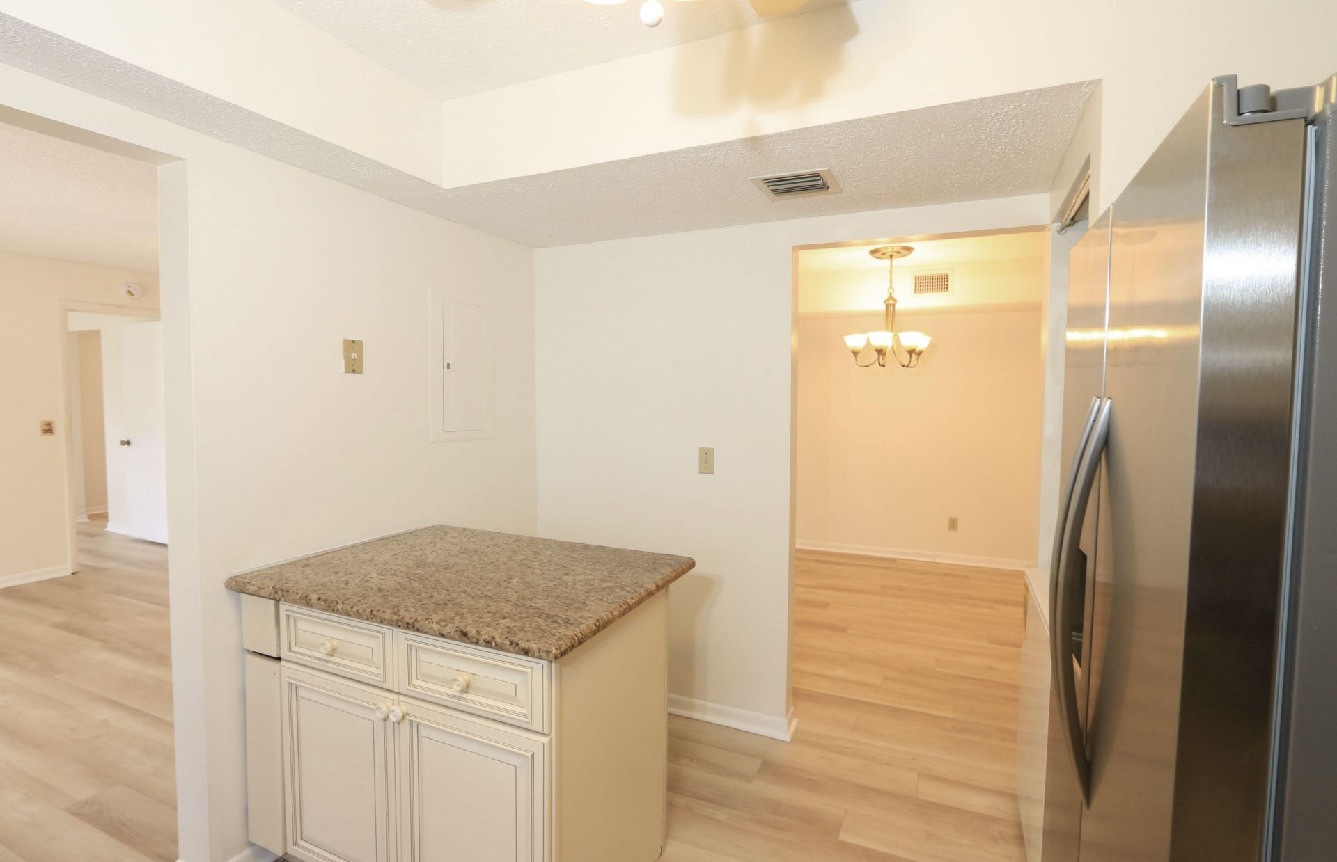 1217 S Lakes End Drive, Unit 1, Fort Pierce, FL 34982 Photo