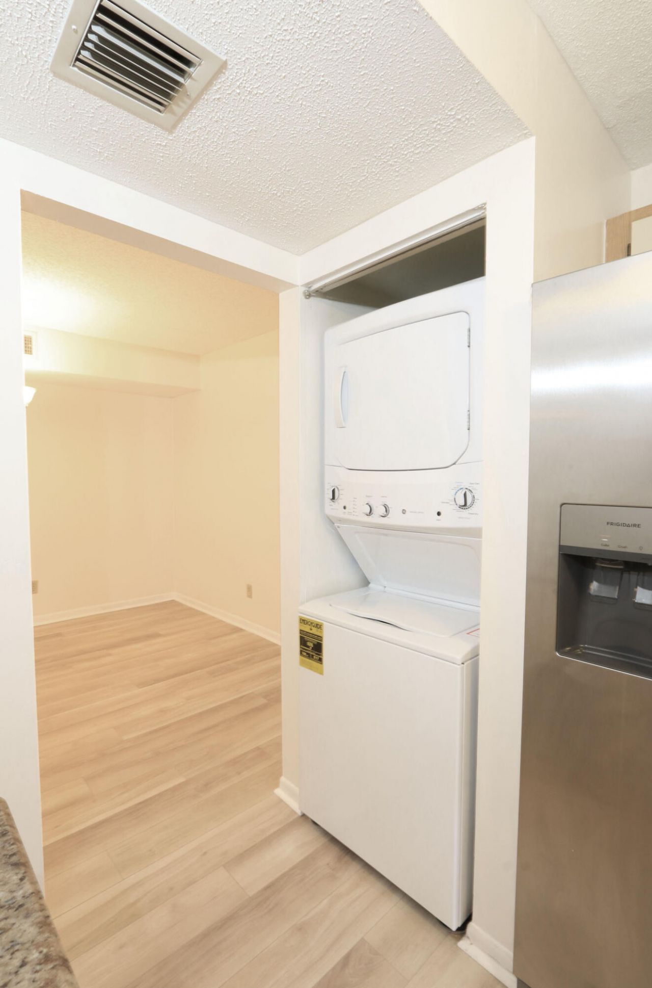 1217 S Lakes End Drive, Unit 1, Fort Pierce, FL 34982 Photo