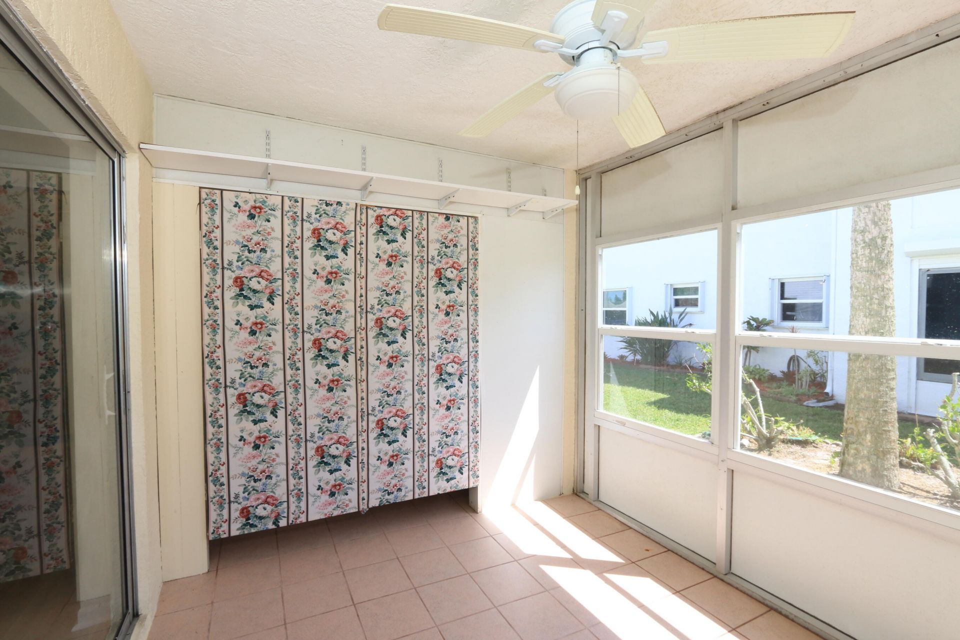 1217 S Lakes End Drive, Unit 1, Fort Pierce, FL 34982 Photo