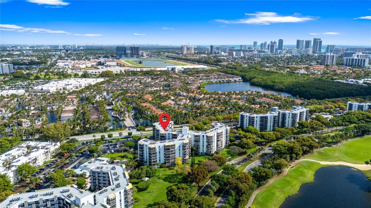 20500 W Country Club Dr, Unit 405, Aventura, FL 33180 Photo