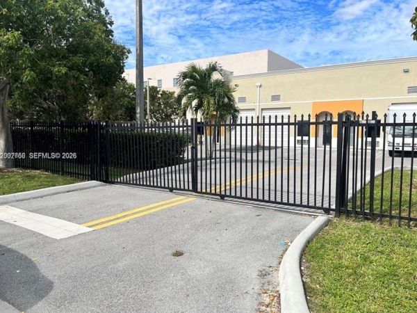 14911 SW 137th St , Kendall, FL 33196