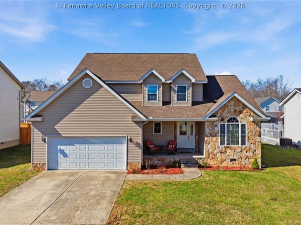 218 Parkstone Drive, Fraziers Bottom, WV 25082