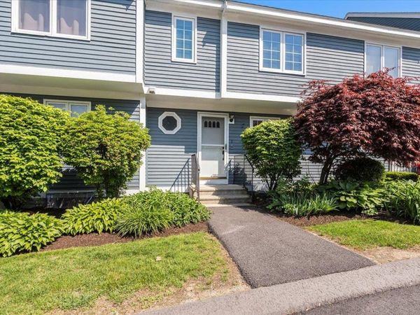 7 Swift Lane, Merrimack, NH 03054