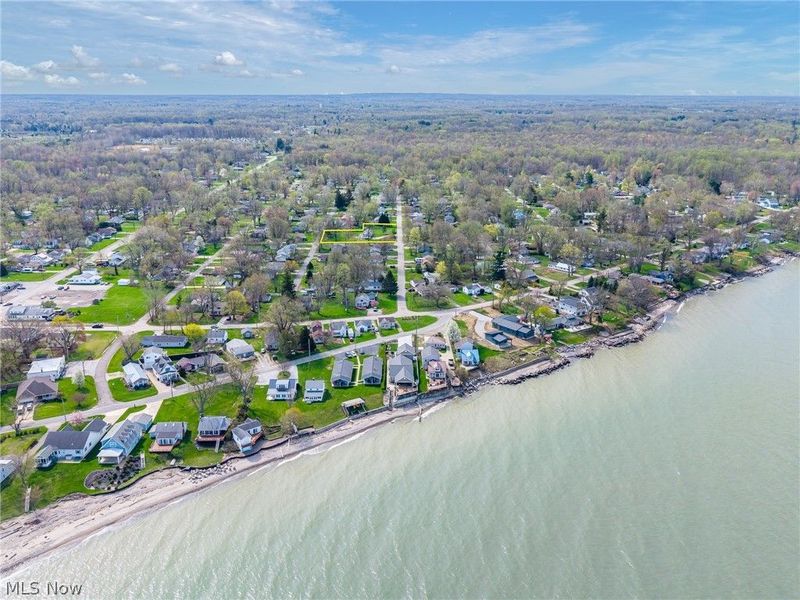 1469 Hazel Avenue, Madison, OH 44057 Photo 3