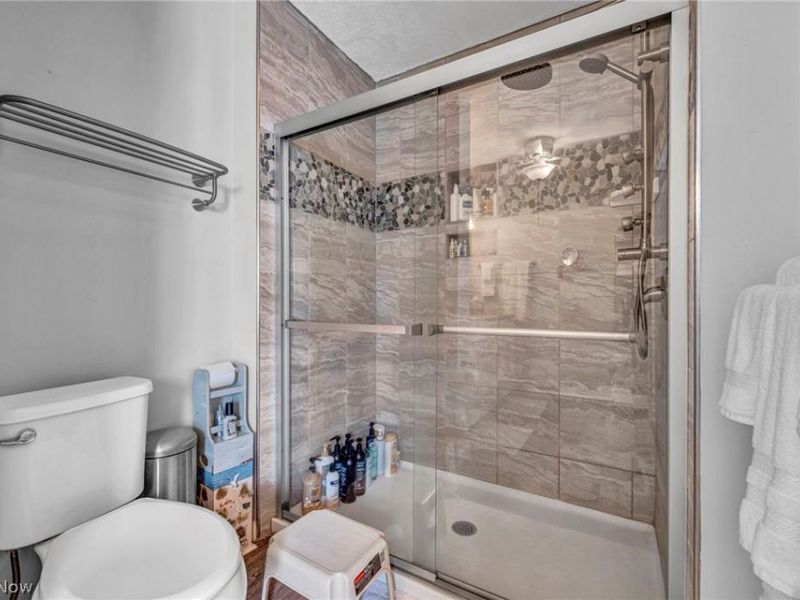 441 Dorwil Drive, Akron, OH 44319 Photo 27