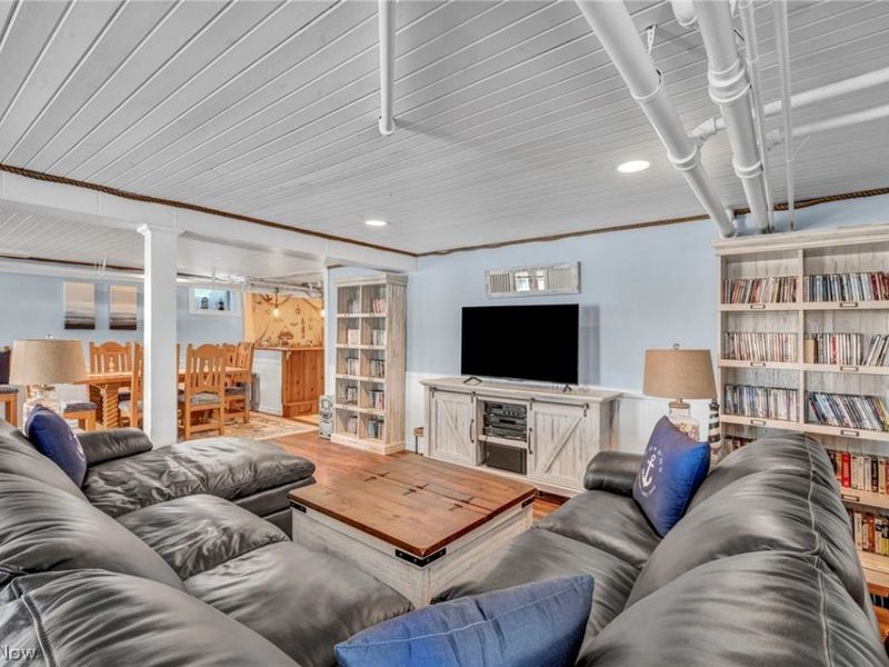 441 Dorwil Drive, Akron, OH 44319 Photo 36