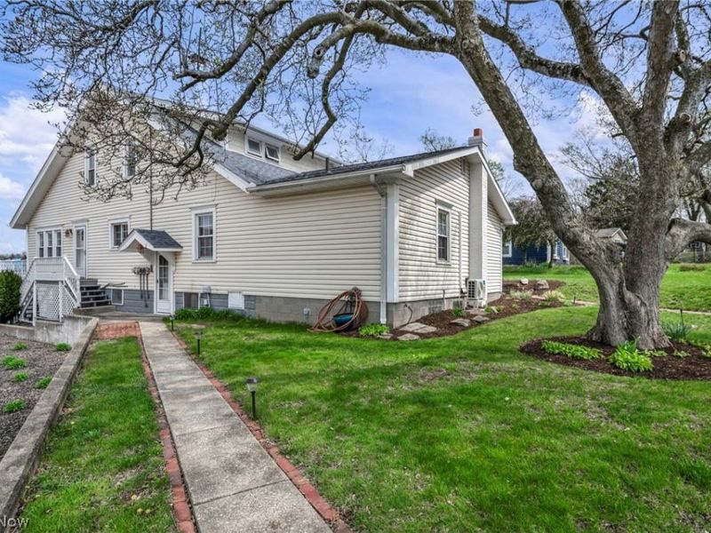 441 Dorwil Drive, Akron, OH 44319 Photo 4