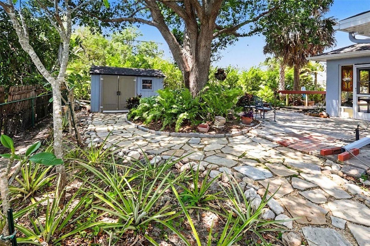 3918 Luverne Street, Fort Myers, FL 33901 Photo