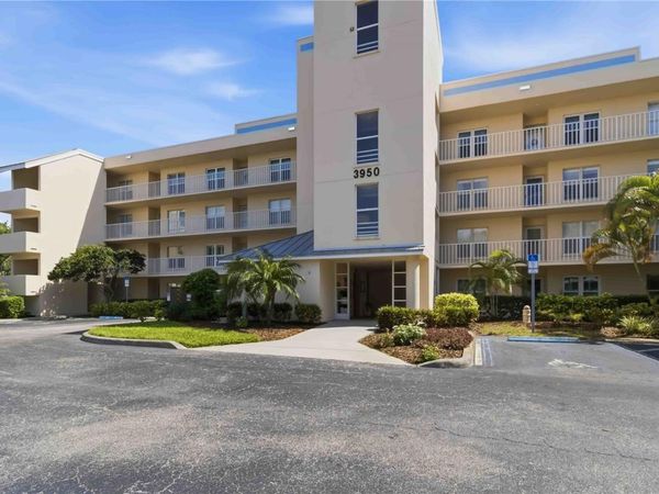 3950 IRONWOOD CIRCLE , Unit 205, BRADENTON, FL 34209