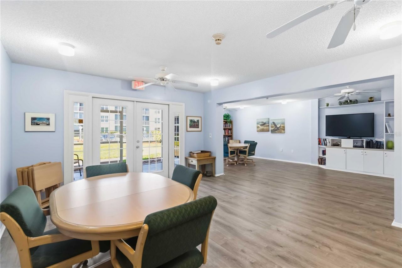 3950 Ironwood Circle, Unit 205, Bradenton, FL 34209 Photo