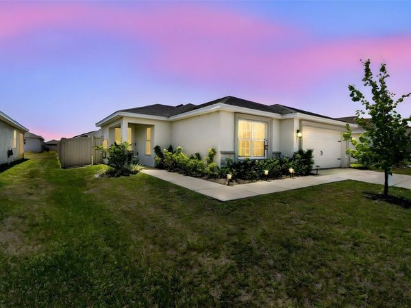 105 BLUE ALICE SPRING COURT , RUSKIN, FL 33570