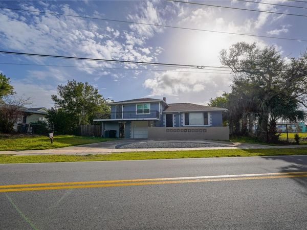 1208 N HALIFAX AVENUE, DAYTONA BEACH, FL 32118