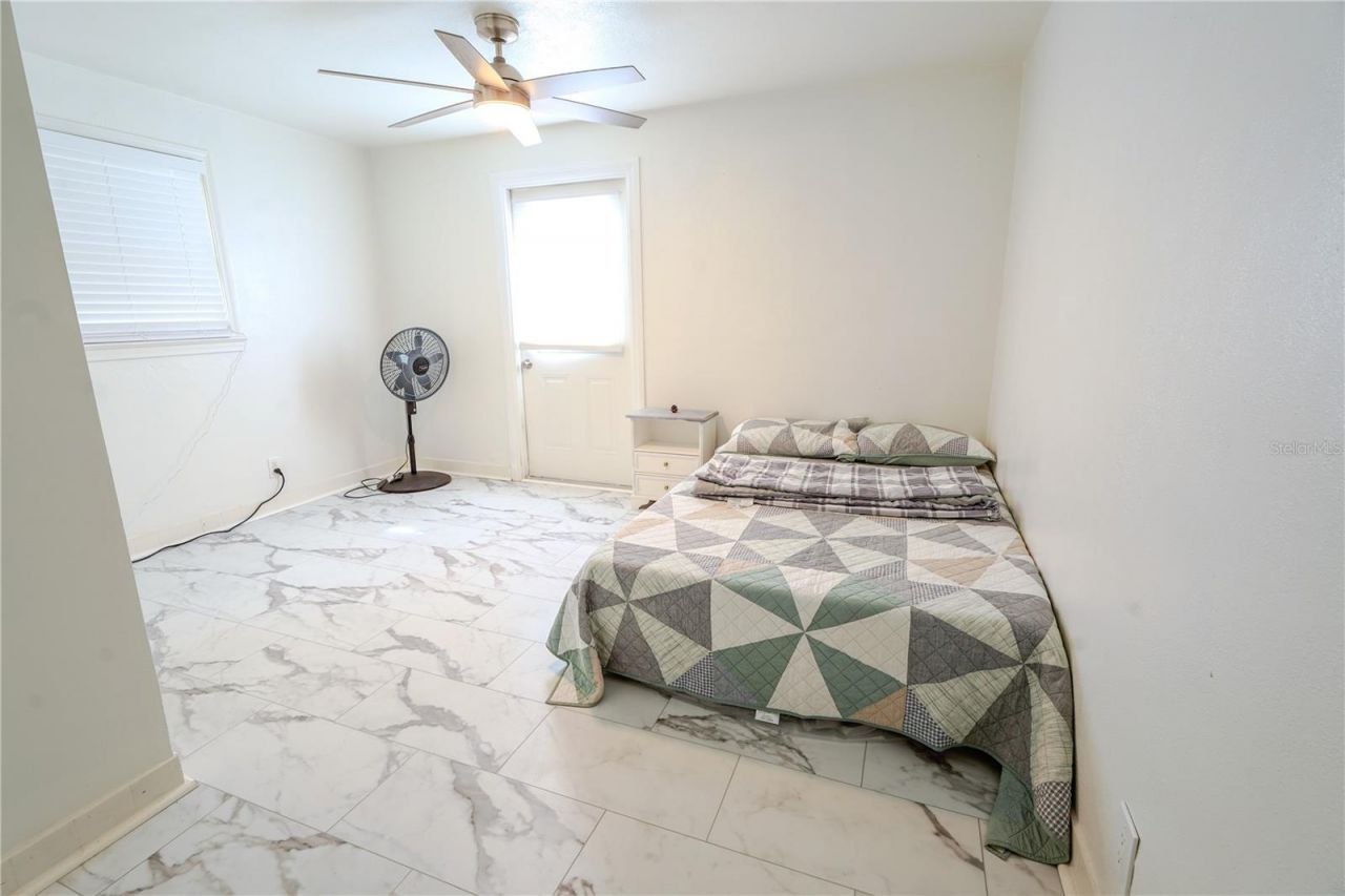 1208 N Halifax Avenue, Daytona Beach, FL 32118 Photo