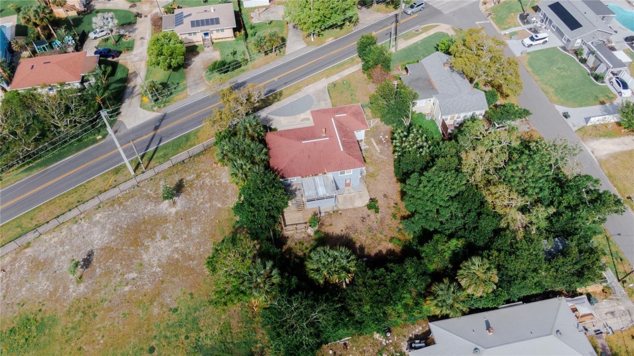 1208 N Halifax Avenue, Daytona Beach, FL 32118 Photo