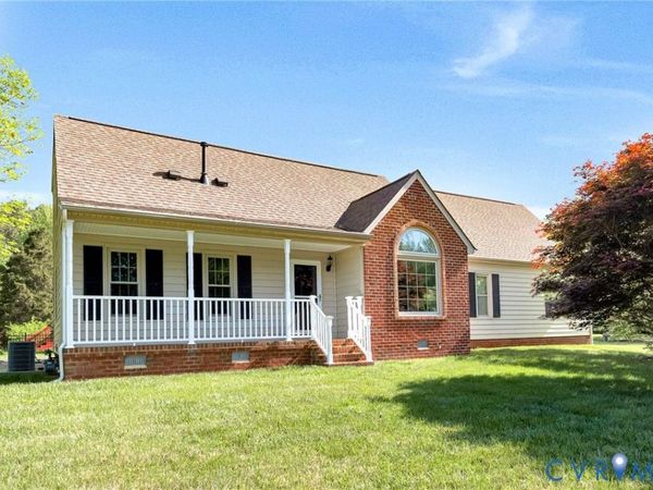 10157 Peridot Court , Hanover, VA 23116