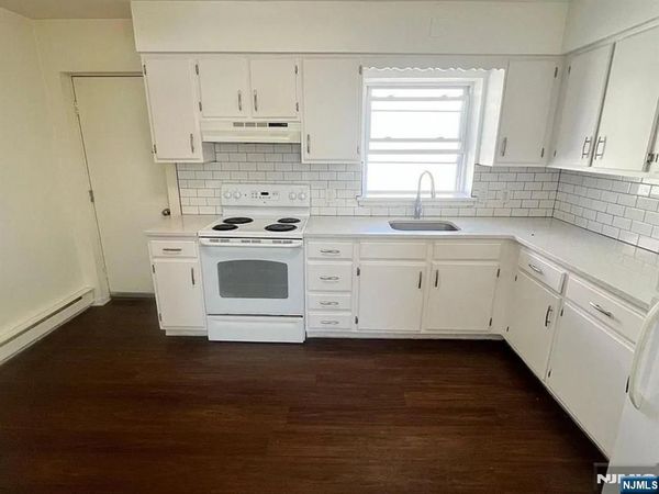 25 Houston Street APT 5, NEWARK, NJ 07105