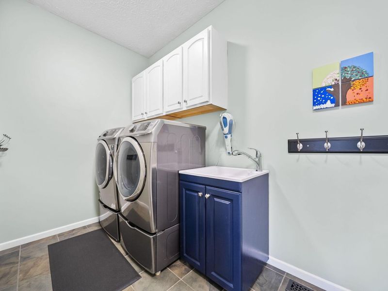 6294 Beringer Drive , Westerville, OH 43082 Photo 58