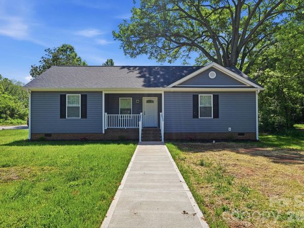 63 Pinckney Street , York, SC 29745