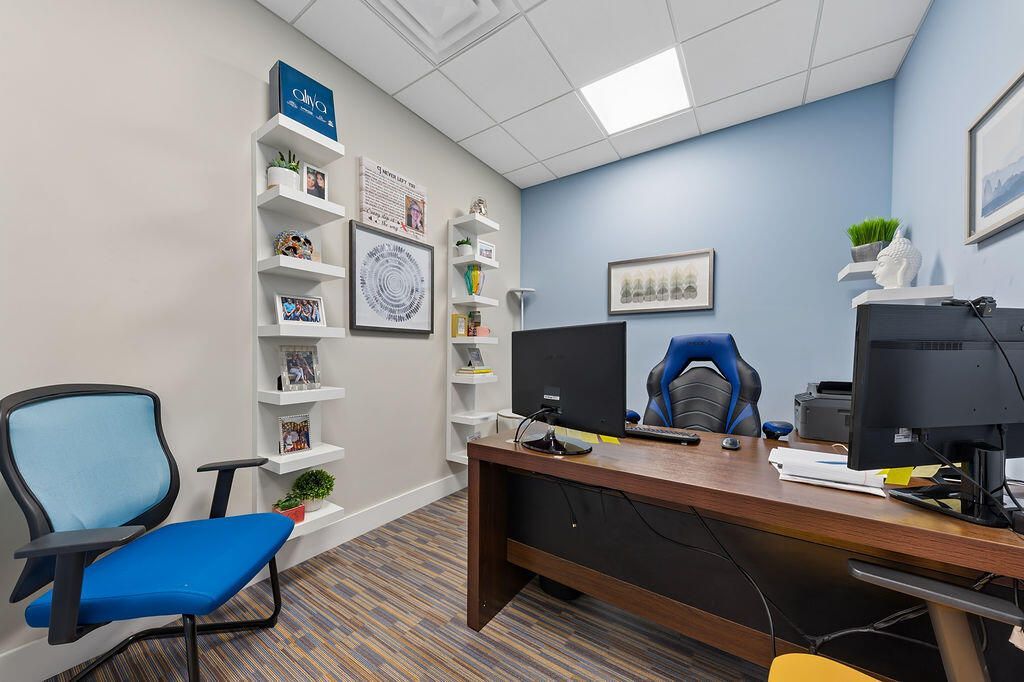 1590 S Congress Avenue, West Palm Beach, FL 33422 Photo