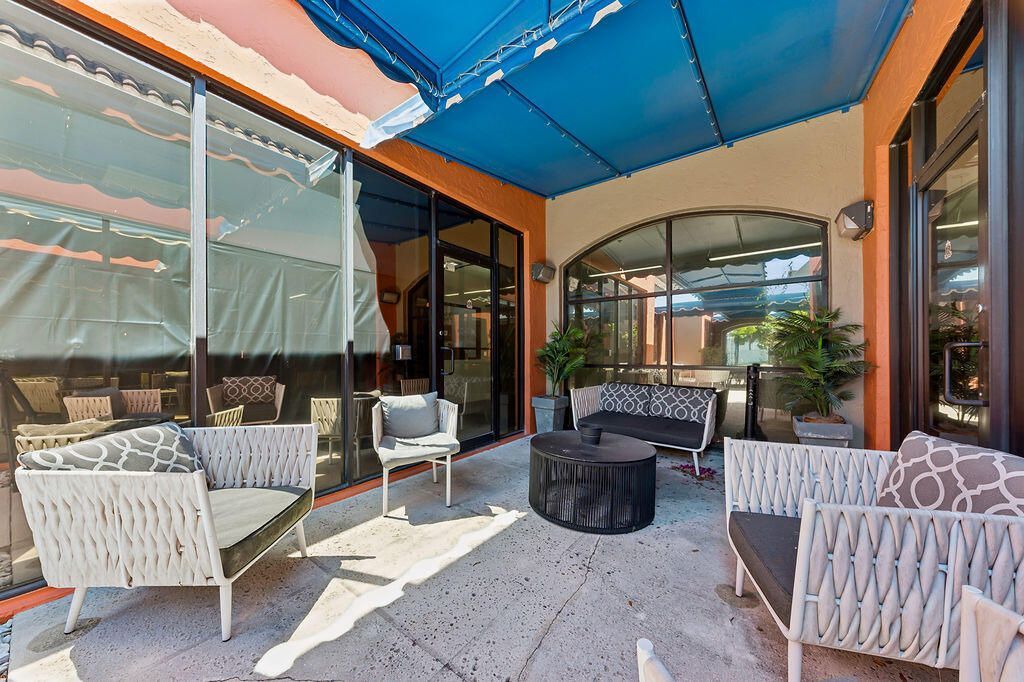 1590 S Congress Avenue, West Palm Beach, FL 33422 Photo