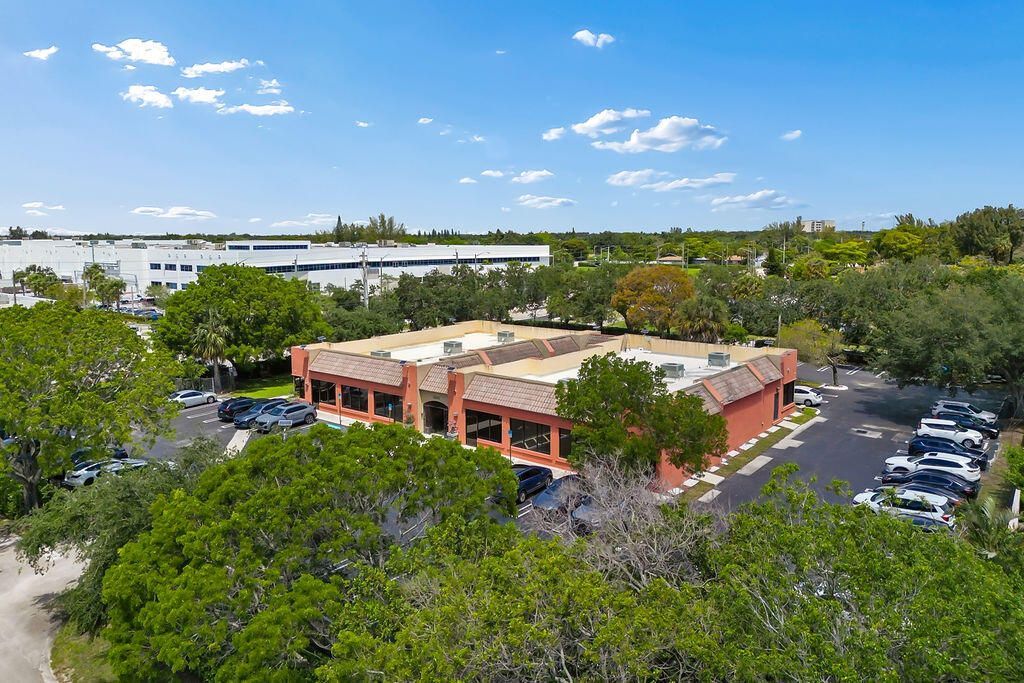 1590 S Congress Avenue, West Palm Beach, FL 33422 Photo