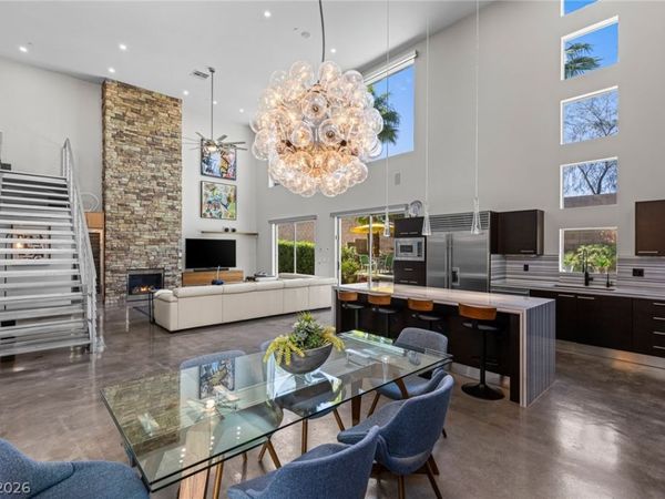 1425 Canyon Ledge Court , Las Vegas, NV 89117