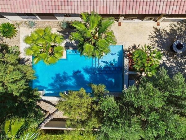 7301 Mount Kearsarge Street , Las Vegas, NV 89131