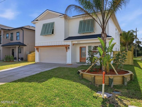 802 4TH Street S, Jacksonville Beach, FL 32250