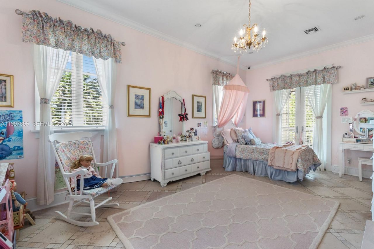 685 Harbor Ln, Key Biscayne, FL 33149 Photo