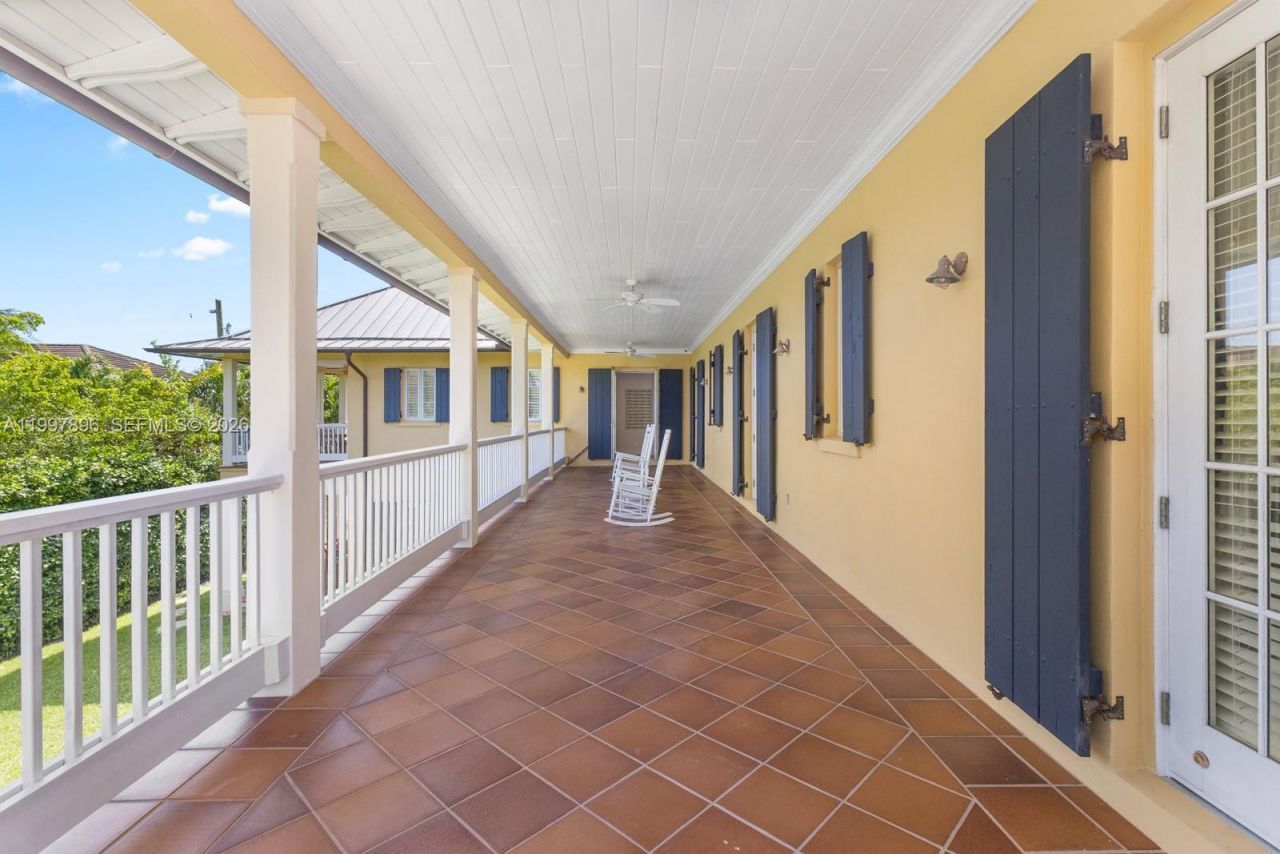 685 Harbor Ln, Key Biscayne, FL 33149 Photo