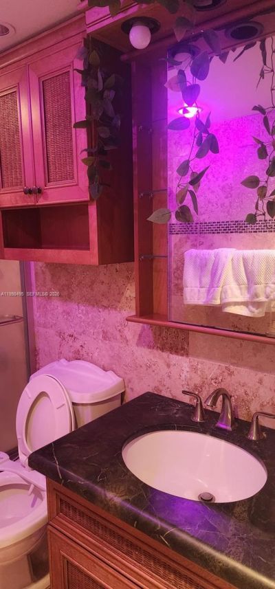 900 NE 18th Ave, Unit 1103, Fort Lauderdale, FL 33304 Photo