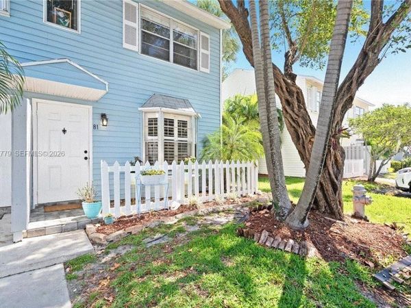 81 SW 3rd St , Unit 81, Pompano Beach, FL 33060
