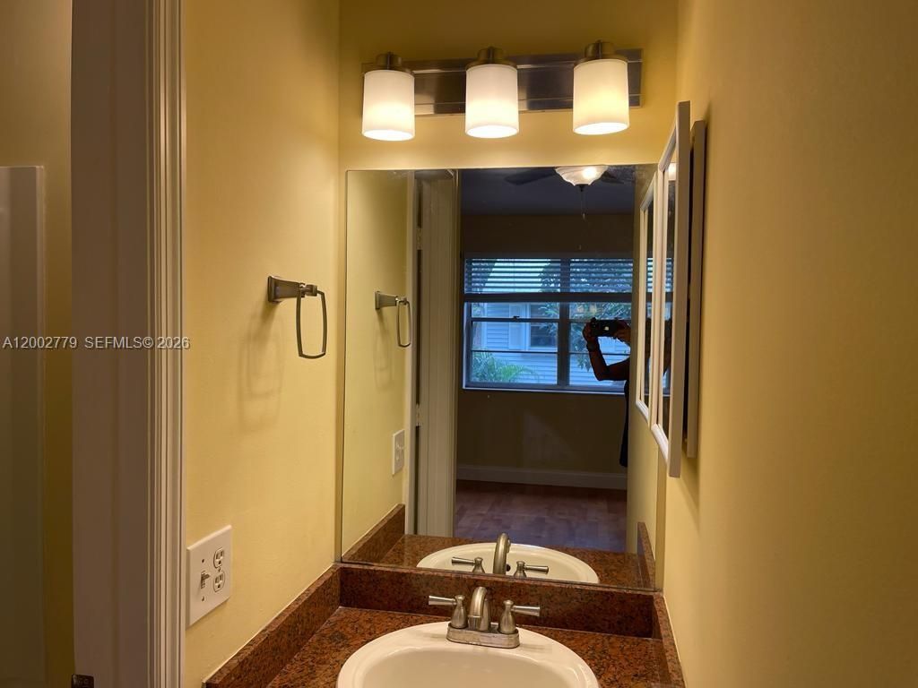 81 SW 3rd St, Unit 81, Pompano Beach, FL 33060 Photo