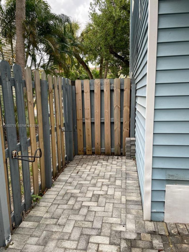 81 SW 3rd St, Unit 81, Pompano Beach, FL 33060 Photo