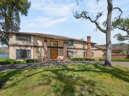 8266 Peninsula Dr, Kelseyville, CA 95451 Photo