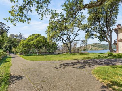 8266 Peninsula Dr, Kelseyville, CA 95451 Photo